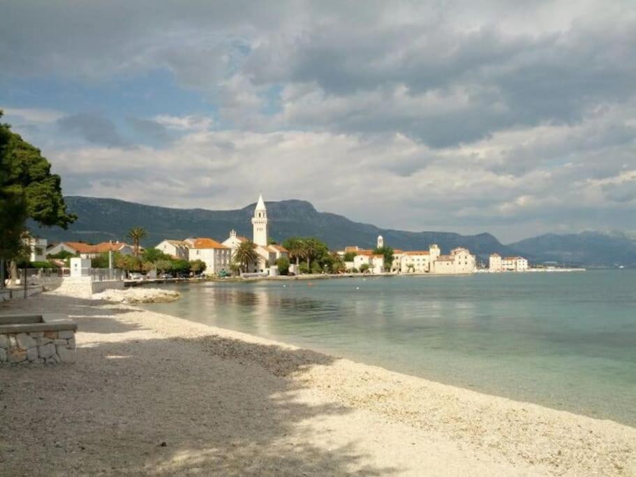 Kuca Za Odmor Lara Holiday home Kastela