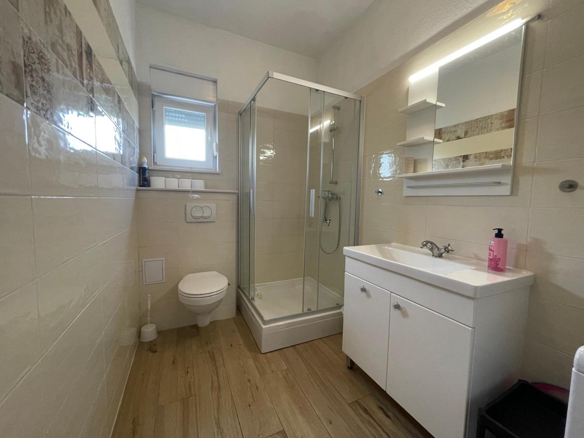 Holiday home Kuca Za Odmor Lara *