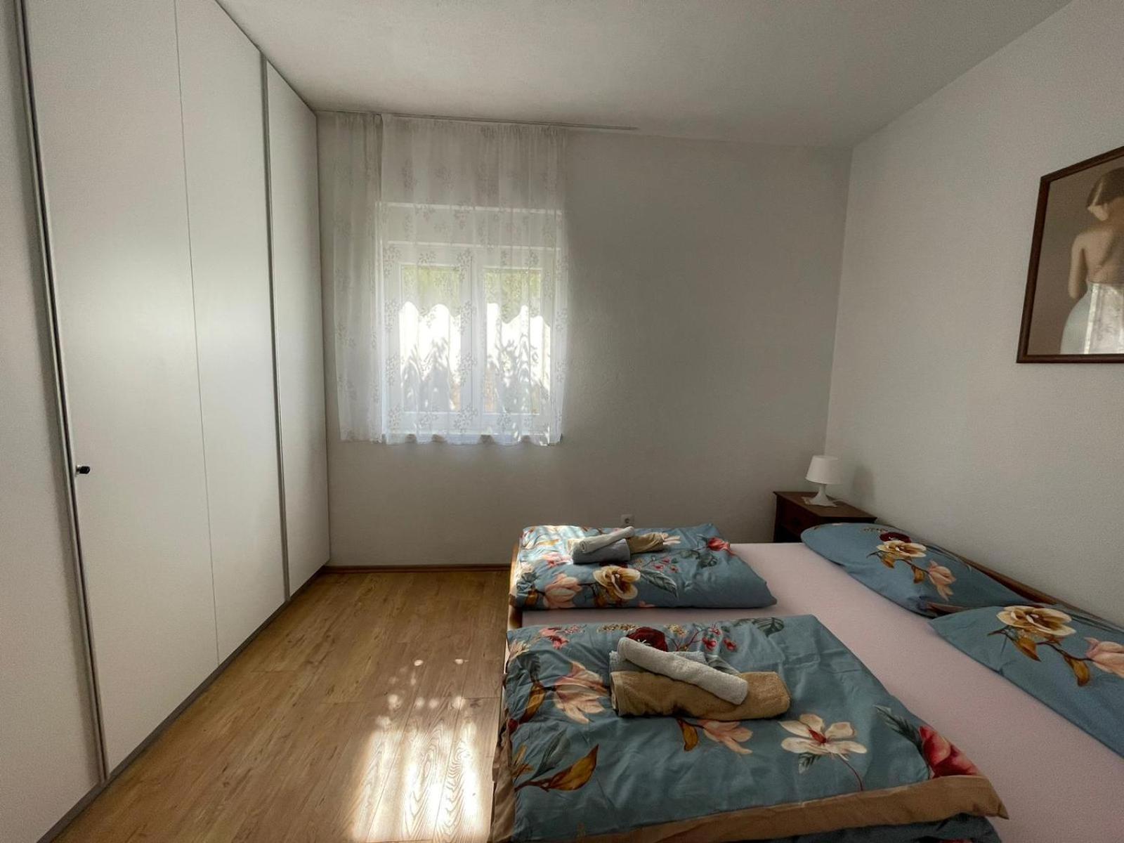 Kuca Za Odmor Lara Holiday home
